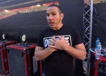Matt Hardy cree que sería entretenido que se uniera a una facción de WWE