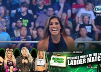 Raquel Rodríguez clasifica al combate de escaleras femenino en Money in the Bank 2022