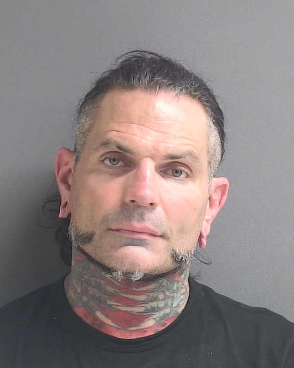 Jeff Hardy es arrestado por múltiples cargos