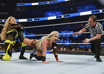 Productores WWE SmackDown 15 de julio de 2022