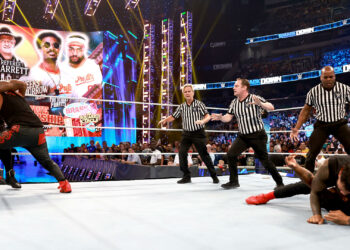 Audiencia preliminar WWE SmackDown 15 de julio de 2022