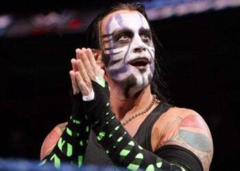 Luchadores de WWE que provocaron a su rival utilizando su atuendo