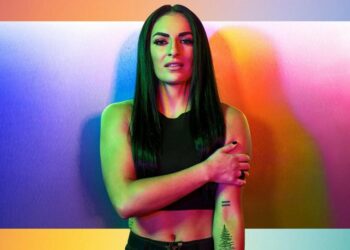 Sonya Deville habla sobre la homofobia dentro de WWE