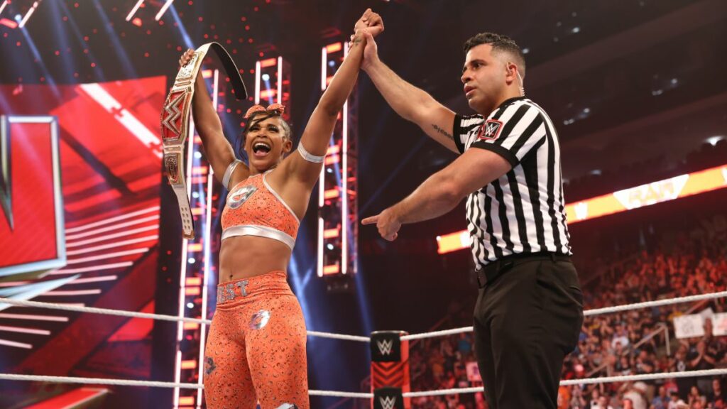Bianca Belair expresa su deseo de unificar los títulos femeninos de WWE