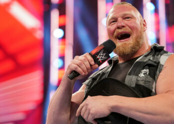 Brock Lesnar reaparece en público con un nuevo 'look'