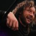 Kenny Omega, sobre su regreso a AEW: "Es muy parecido a andar en bicicleta" Kenny Omega es visto con la marca de la mordedura de Ace Steel
