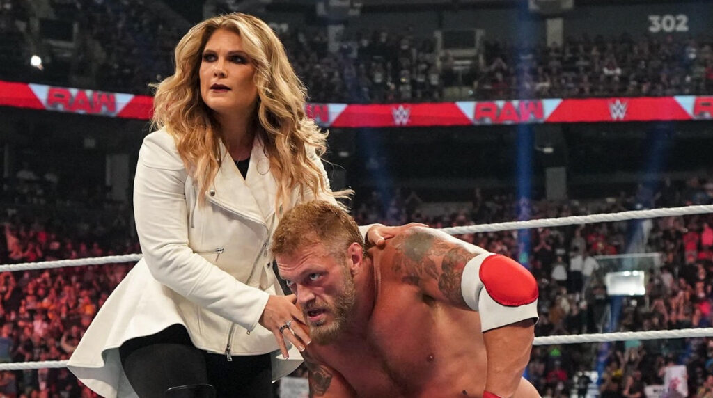Planes de WWE para Edge y Beth Phoenix en el Road to WrestleMania