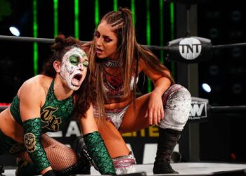 Britt Baker y Jamie Hayter tendrían una muy mala relación con Thunder Rosa