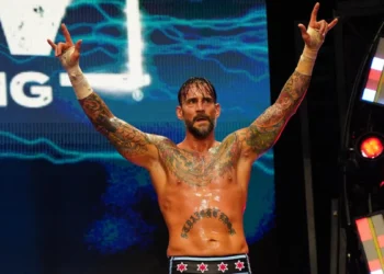 Bryan Danielson habla sobre el despido de CM Punk: "Es difícil"