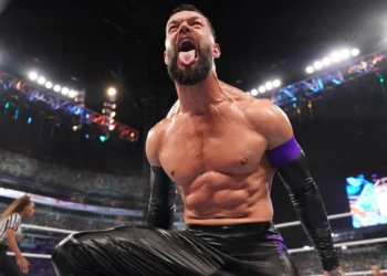 Se revela el estatus que tendrá Finn Bálor en WWE para 2025