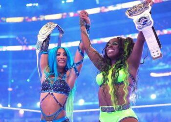 Sasha Banks y Naomi regresan a las 'intros' de los shows de WWE en Crown Jewel