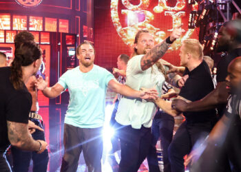 WWE suspende indefinidamente a Gallus