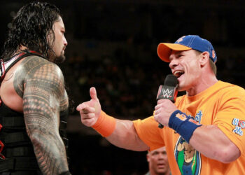 Roman Reigns admite que se "quedó en blanco" durante una promo con John Cena