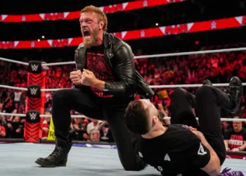 Edge y Finn Balor podrían enfrentarse en un Hell in a Cell en WrestleMania