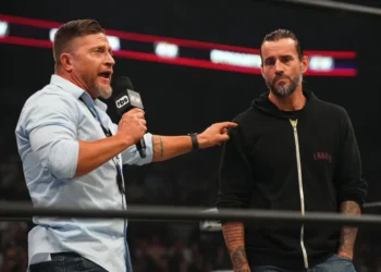 CM Punk y Ace Steel tuvieron una pelea legítima con Kenny Omega y The Young Bucks tras All Out