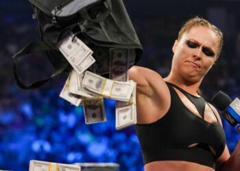 Ronda Rousey se mostró muy feliz durante participación en Ring of Honor