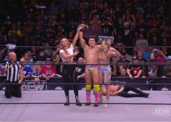 Sammy Guevara avanza a las semifinales del torneo por el Campeonato Mundial de AEW