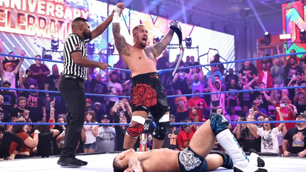 Solo Sikoa gana el Campeonato Norteamericano en WWE NXT 2.0