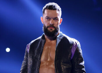 Finn Bálor desea trabajar nuevamente con The Elite