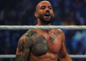 Ricochet podría hacer su última aparición en WWE RAW esta noche