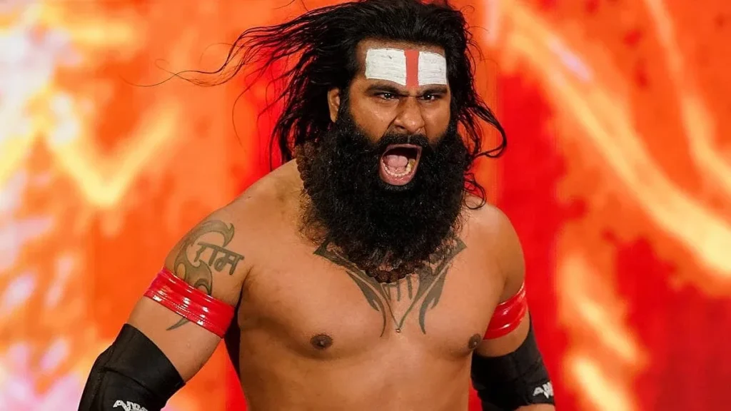 WWE toma una decisión con Veer Mahaan y su futuro