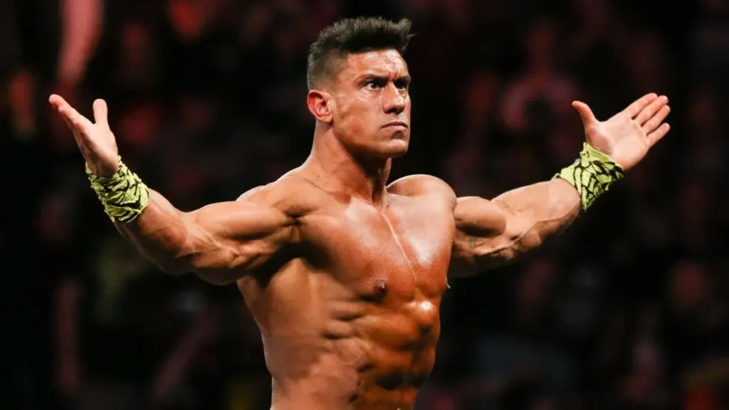 EC3 acusa a WWE de robar sus ideas