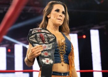 Mickie James habla sobre sus planes de futuro tras su retiro