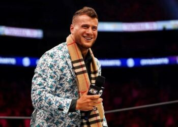 MJF deja de aparecer en el roster de AEW de su página web