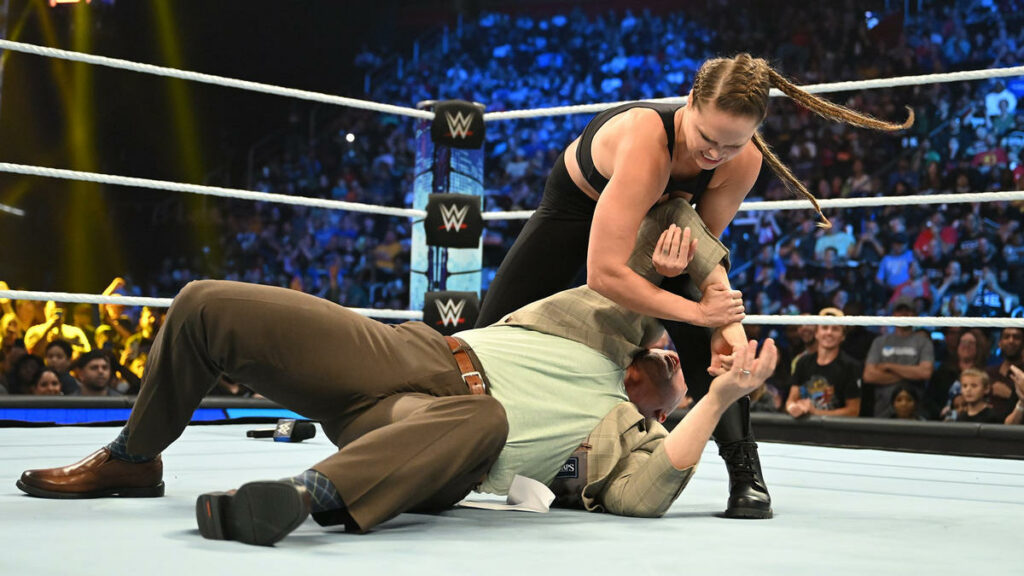 Ronda Rousey revela con cuál superestrella de WWE le gustaría hacer equipo