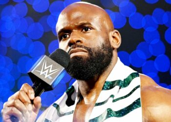 Apollo Crews sobre Shawn Michaels