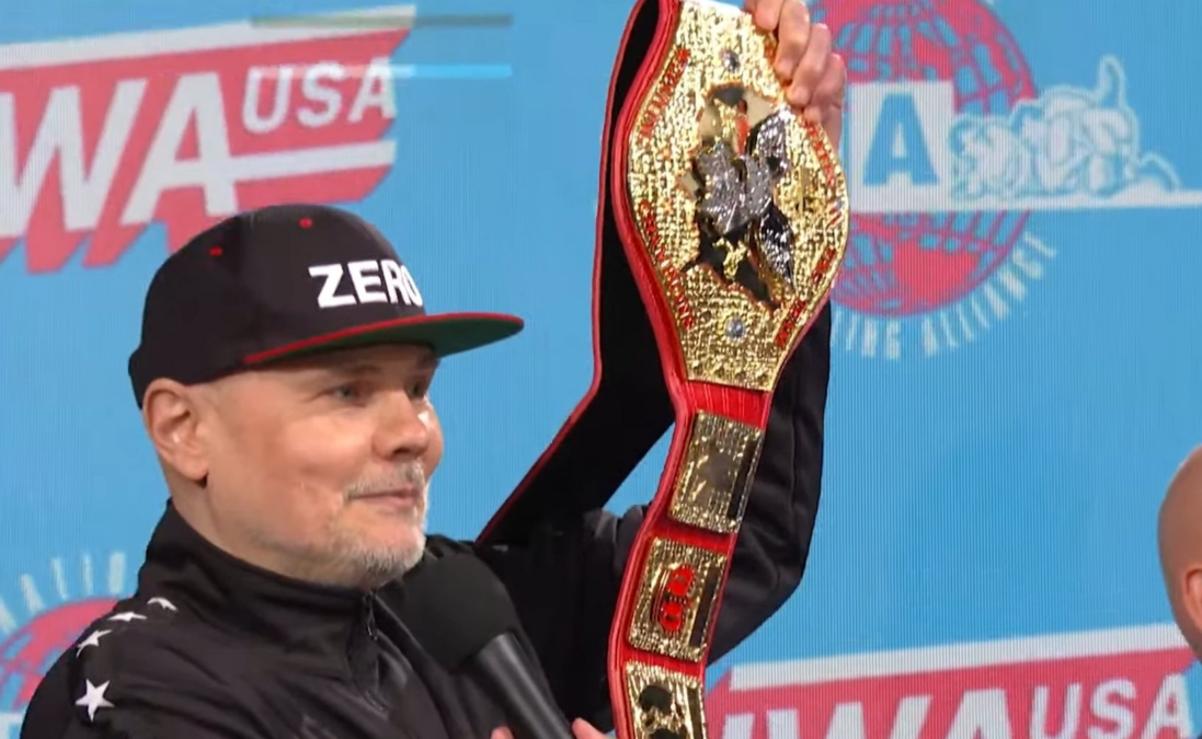 Billy Corgan presenta un nuevo diseño para los Campeonatos en Parejas de NWA USA