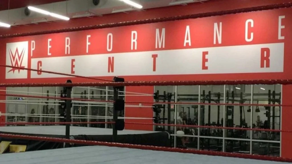 WWE presenta la promoción de 'rookies' del Performance Center de primavera de 2023