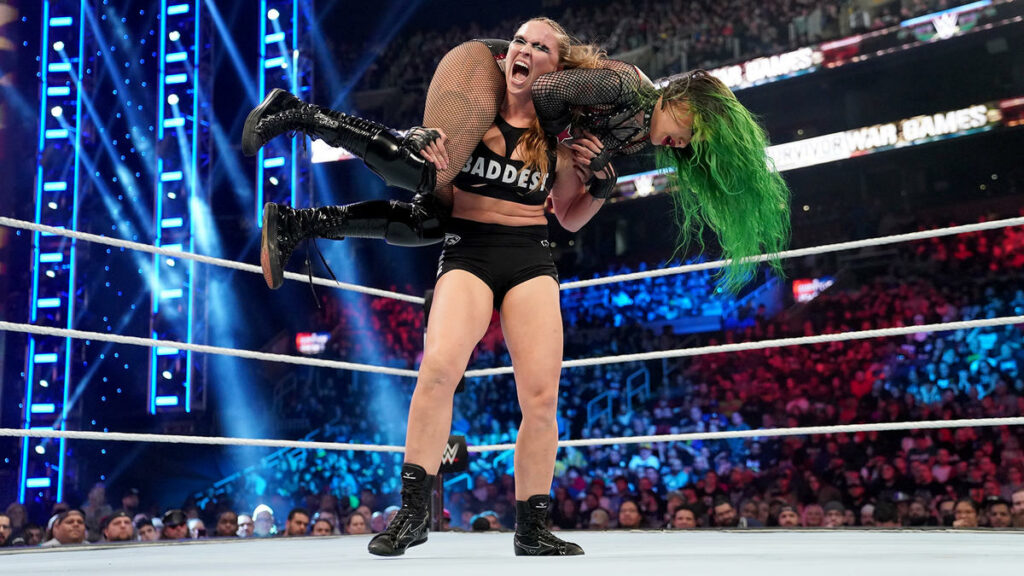 Ronda Rousey retiene el Campeonato Femenino de SmackDown en Survivor Series WarGames