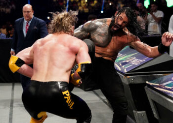 Roman Reigns reacciona a su victoria en WWE Crown Jewel 2022