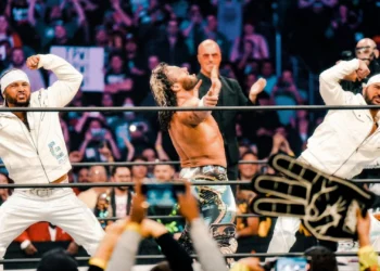 Entorno de CM Punk reacciona a las referencias de The Elite