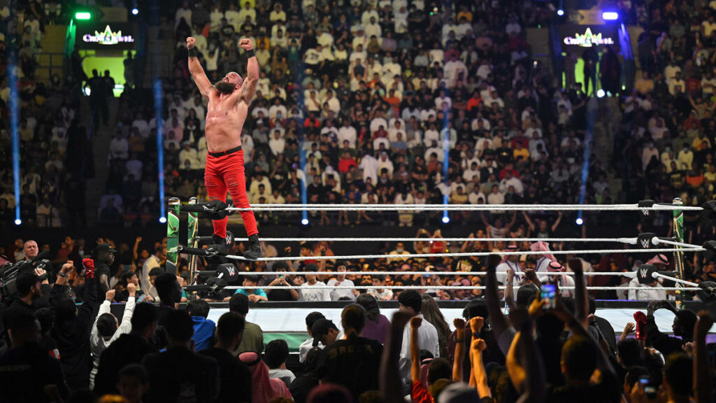 Braun Strowman se alza con el triunfo en WWE Crown Jewel 2022