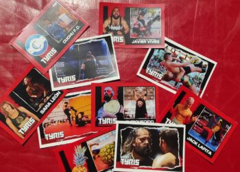 Tyris Wrestling lanza su colección oficial de cromos