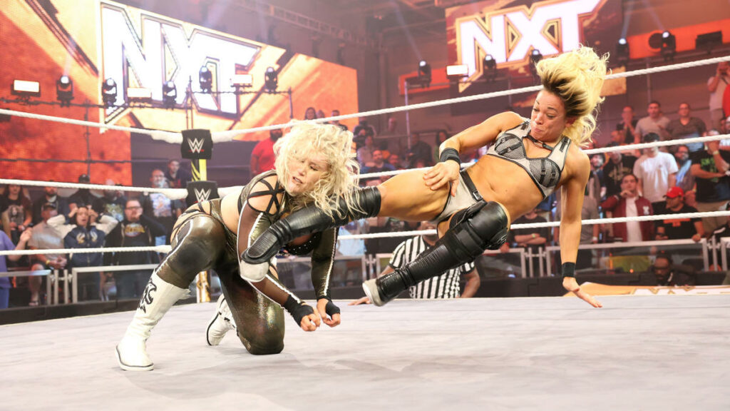 Zoey Stark traiciona a Nikkita Lyons tras perder otra lucha titular en NXT
