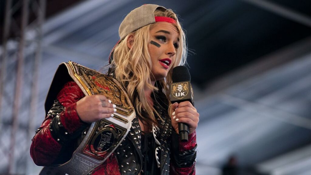 Toni Storm revela que estaba bajo mucha presión durante su paso por WWE NXT UK