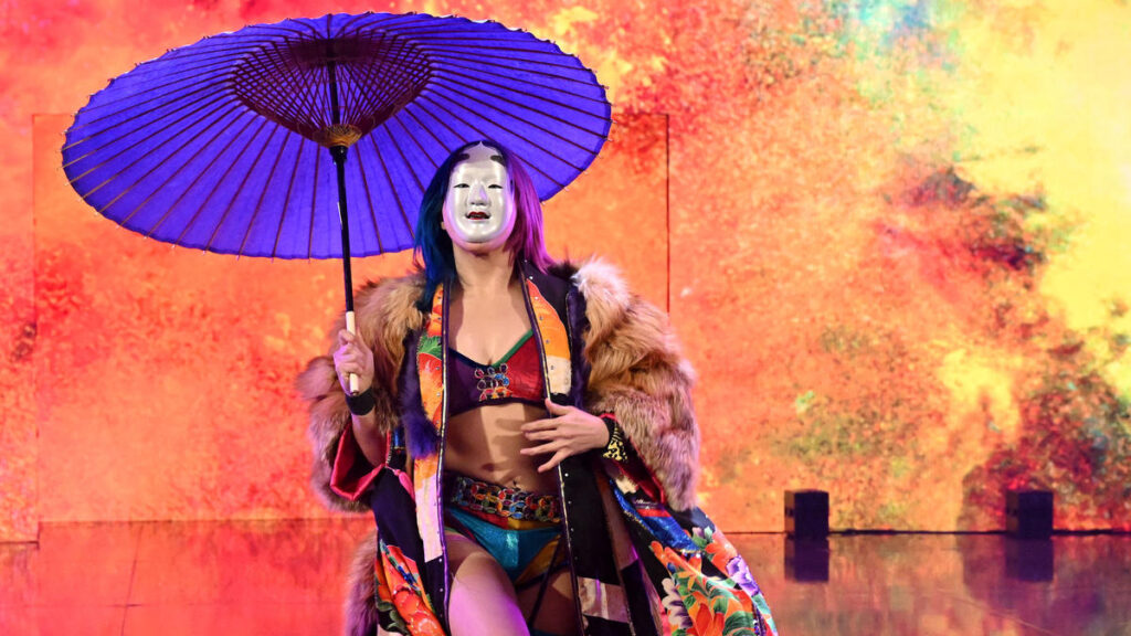Asuka insinúa un cambio de personaje tras su derrota en WWE RAW