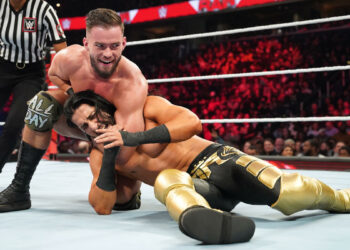 Austin Theory se disculpó tras su combate en RAW