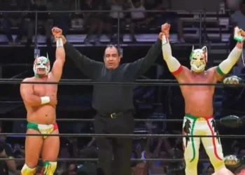 Dragon Lee y Dralistico vencen a FTR y ganan los Campeonatos Mundiales por Parejas de AAA en Noche de Campeones 2022