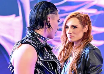 Becky Lynch quiere despojar a Rhea Ripley del Campeonato Mundial Femenino de WWE