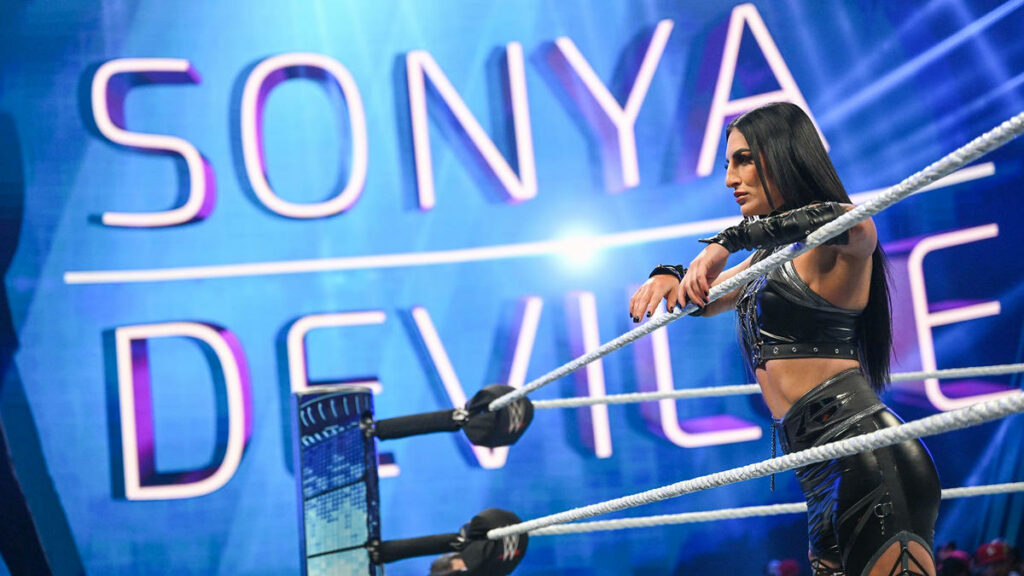 Sonya Deville manifiesta su frustración en WWE