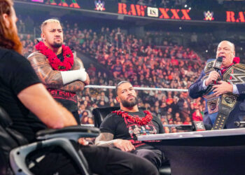 Productores WWE RAW 30 aniversario