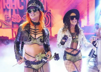 Bayley espera la llegada de Toxic Attraction al roster principal