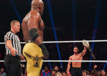 Bobby Lashley obtiene una oportunidad por el Campeonato de Estados Unidos de Austin Theory para el aniversario 30 de WWE RAW