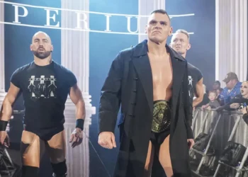 GUNTHER hace historia como Campeón Intercontinental