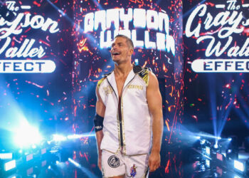 Grayson Waller cree que puede ganar el Royal Rumble y derrotar a Roman Reigns
