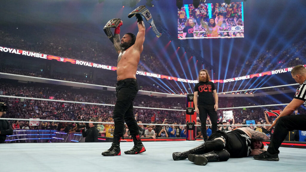 Roman Reigns manda un mensaje a Sami Zayn y Cody Rhodes tras su segmento en RAW